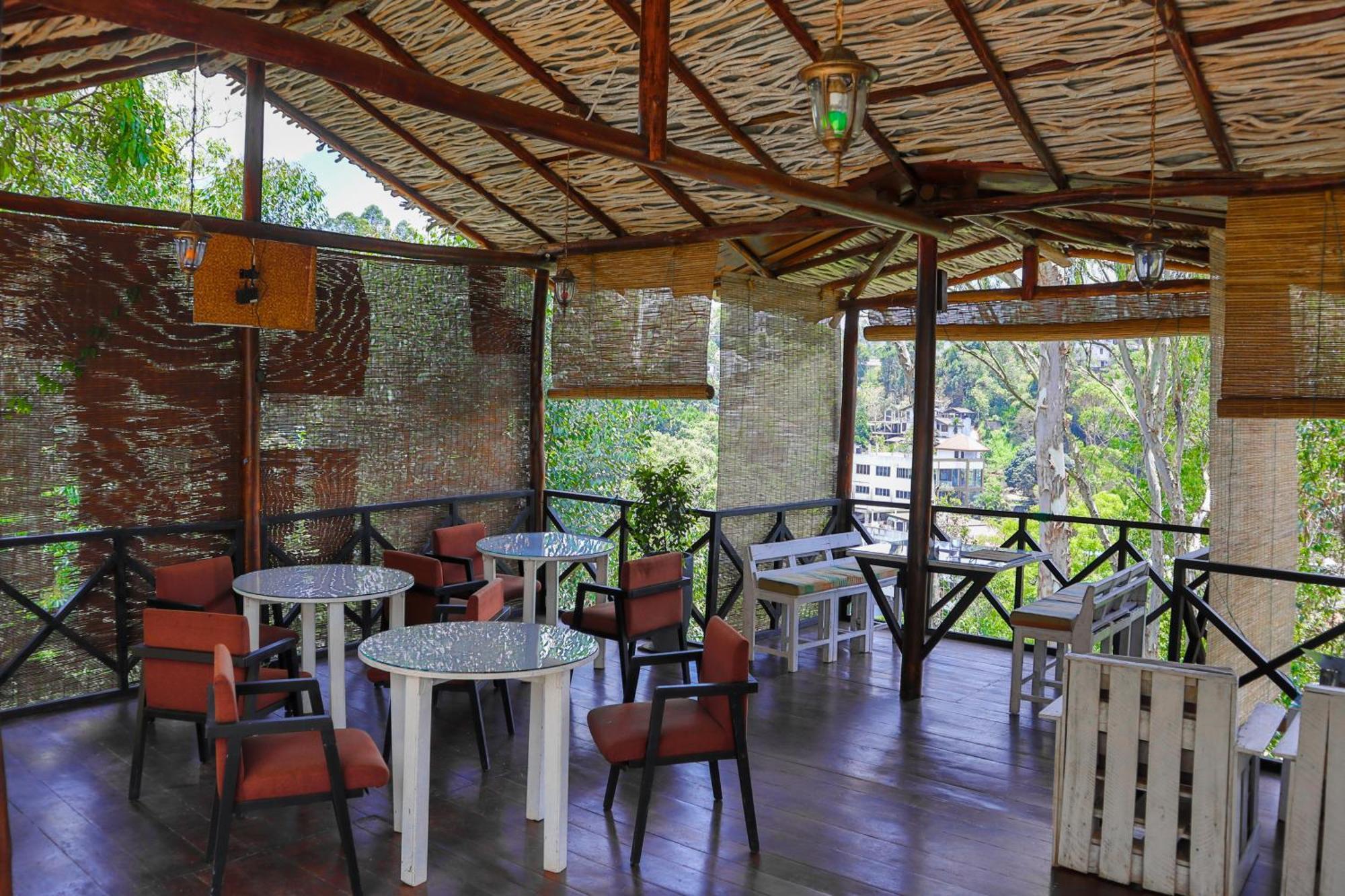 Homies Place - Bistro Bandarawela Extérieur photo
